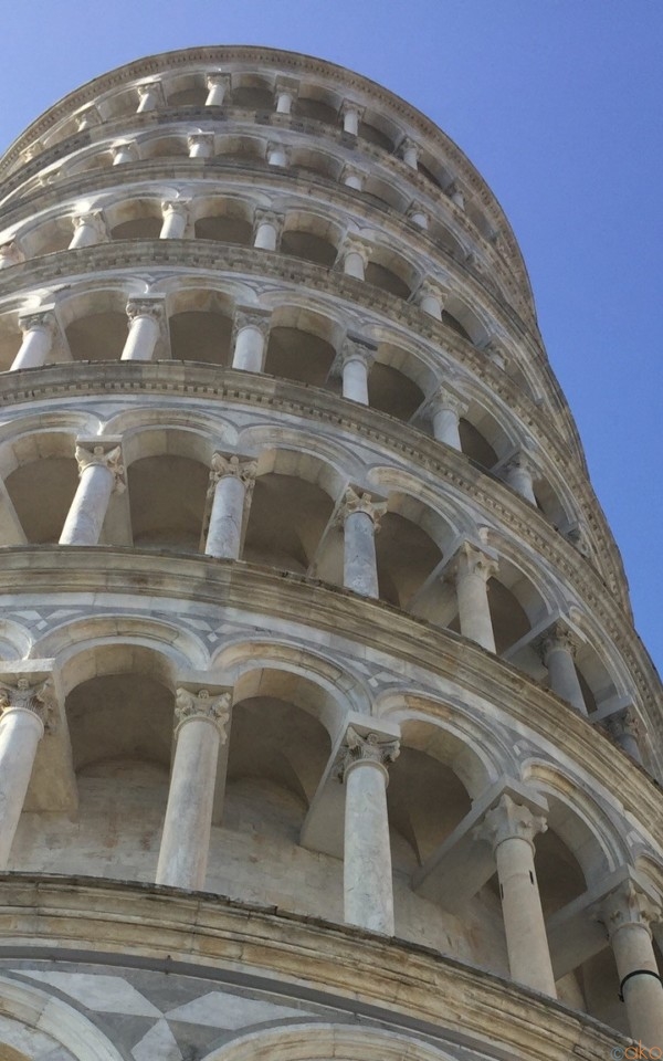 眺めるほどにあふれる魅力に感動！イタリア・ピサの斜塔 | イタリア観光ガイド