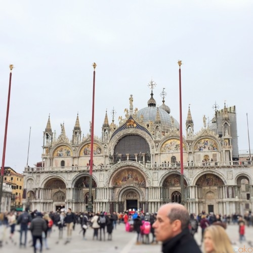 数奇な運命を辿った魅力！ヴェネツィア・サン・マルコ寺院 | イタリア観光ガイド