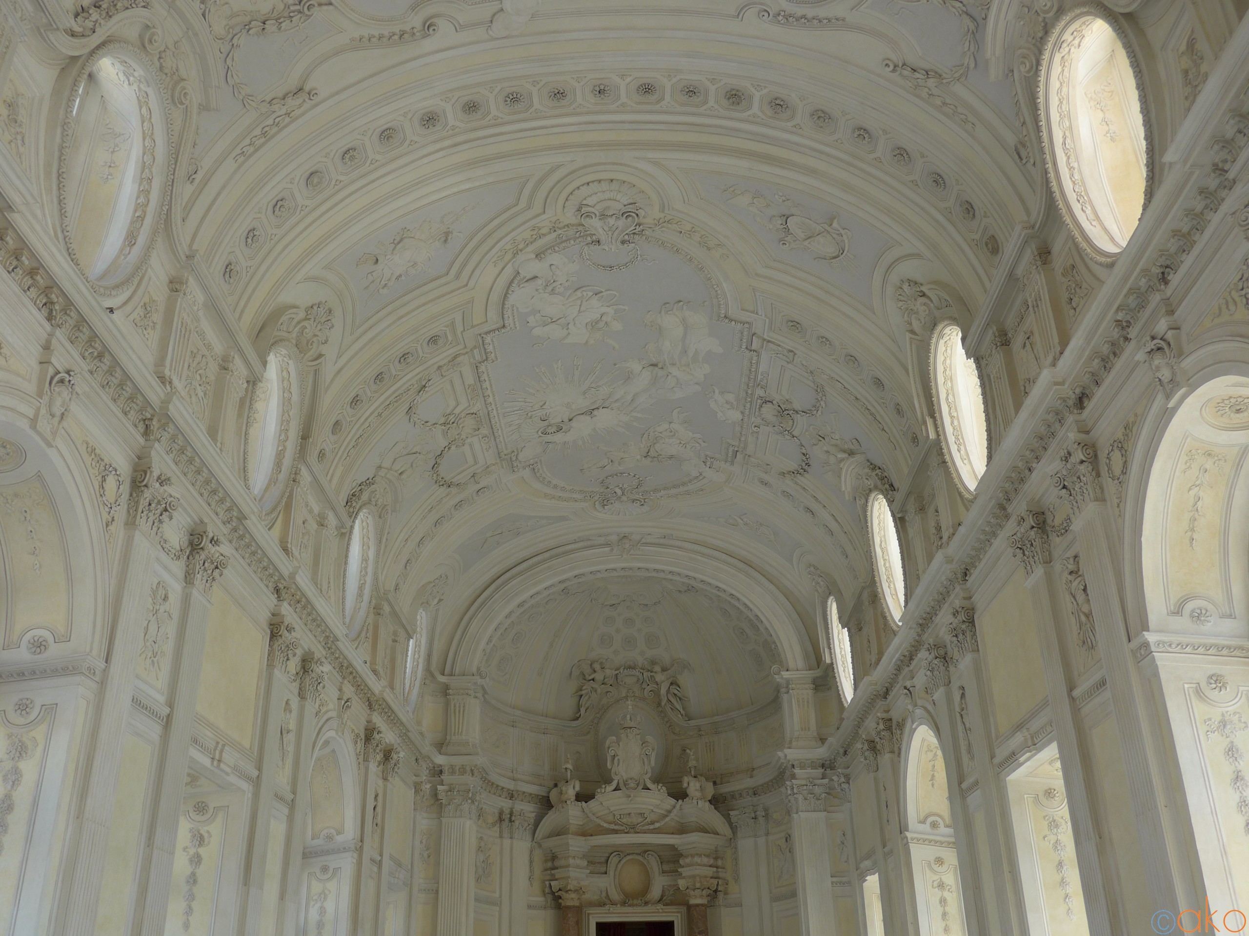 超ド級の美しさ！ヴェナリア・レアーレの世界遺産「ヴェナリア宮殿」| イタリア観光ガイド