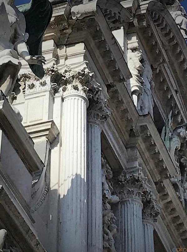 豪華絢爛！ヴェネツィア、サンタ・マリア・デル・ジッリョ教会｜イタリア観光ガイド