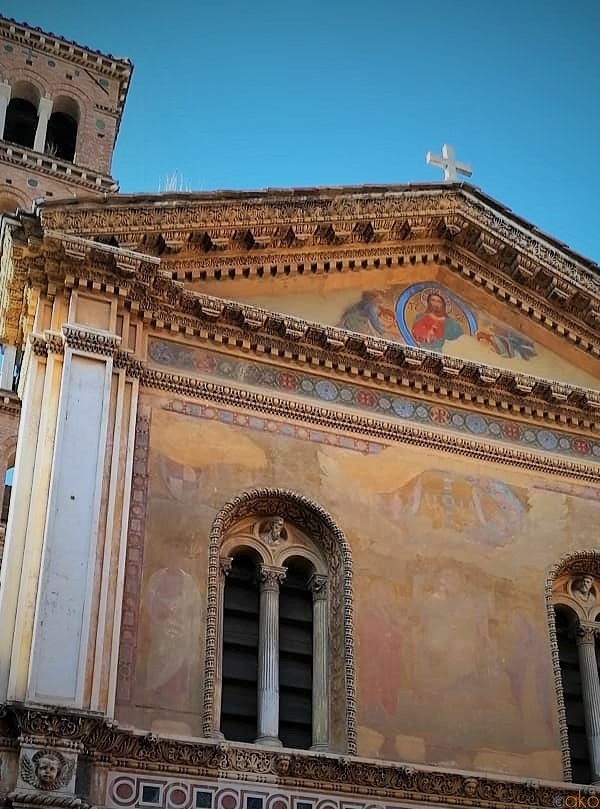 ローマ最古のモザイク画、サンタ・プデンツィアーナ聖堂｜イタリア観光ガイド
