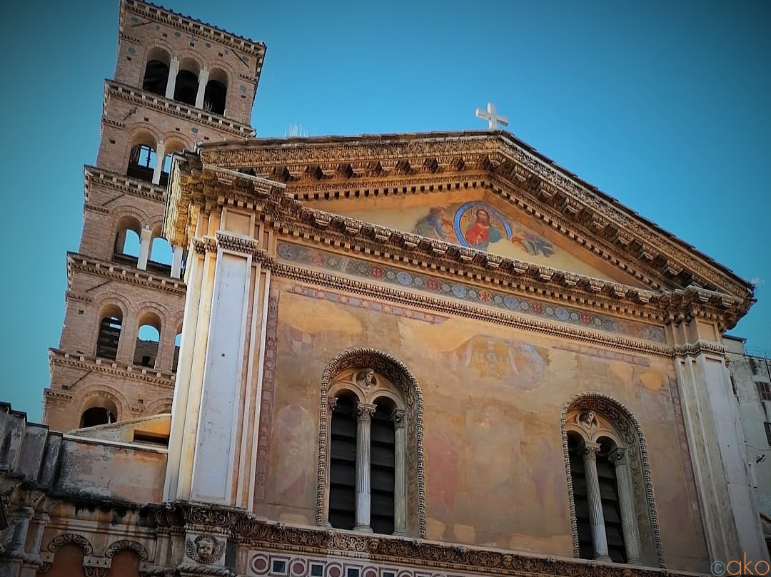 ローマ最古のモザイク画、サンタ・プデンツィアーナ聖堂｜イタリア観光ガイド