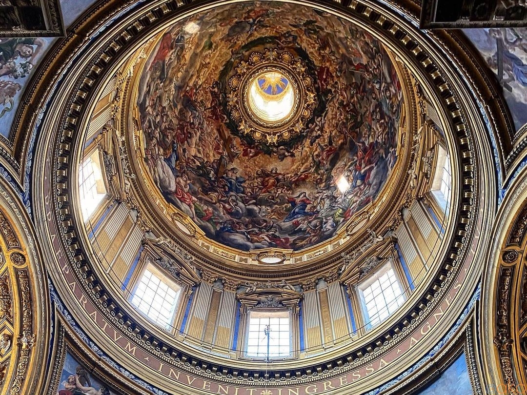 天井画を楽しもう ローマ サンタンドレア デッラ ヴァッレ教会 イタリア観光ガイド