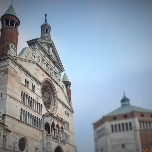 イタリアナンバーワンの鐘楼を持つ、クレモナ大聖堂｜イタリア観光ガイド