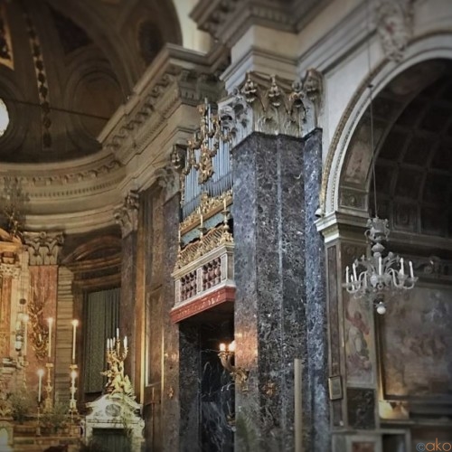 聖母の井戸に会いに…ローマ、サンタ・マリア・イン・ヴィア教会｜イタリア観光ガイド
