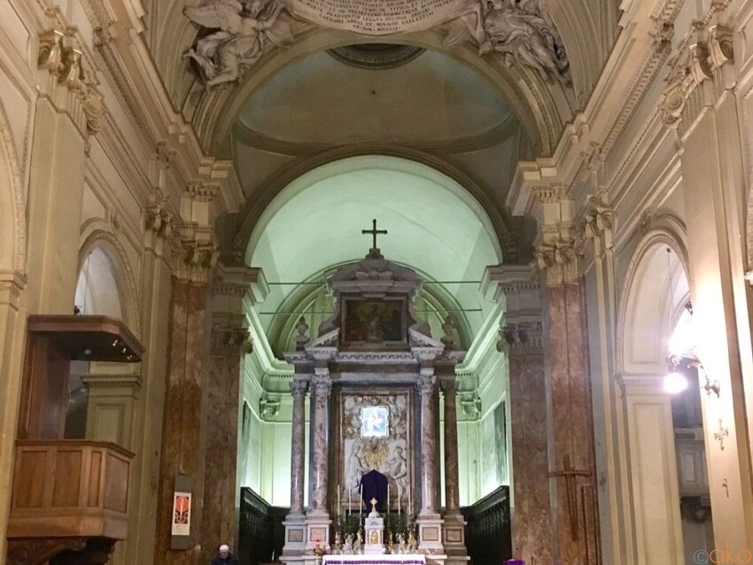 宮殿と見せかけて教会！ローマ、聖エウゼービオ教会｜イタリア観光ガイド