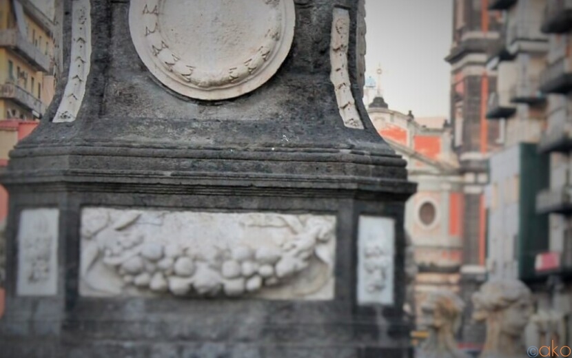 ナポリの歴史が動いた場所。メルカート広場｜イタリア観光ガイド