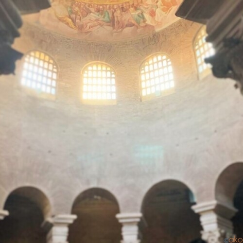 最古の教会モザイクが見られる！ローマ、サンタ・コスタンツァ霊廟｜イタリア観光ガイド