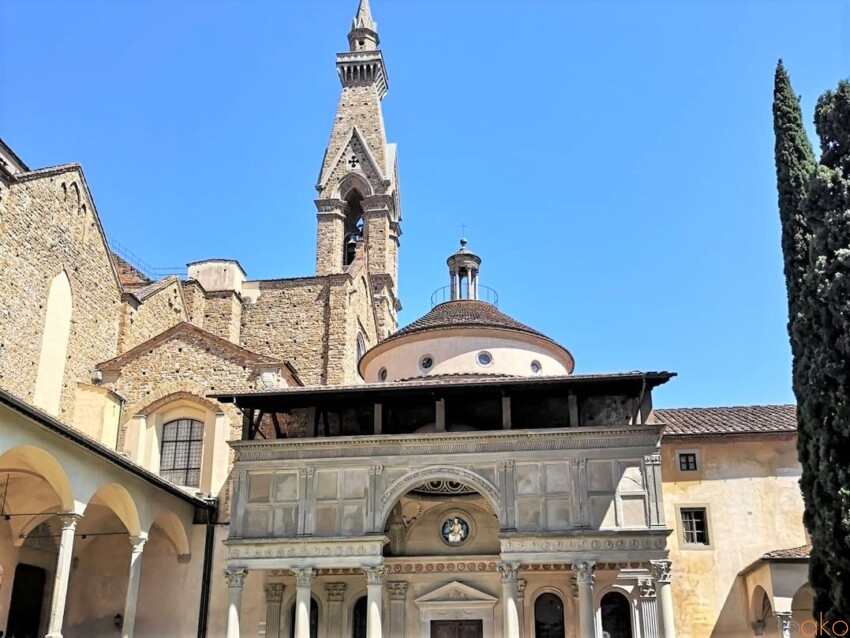 ルネサンス芸術の傑作。フィレンツェ、パッツィ家礼拝堂｜イタリア観光ガイド