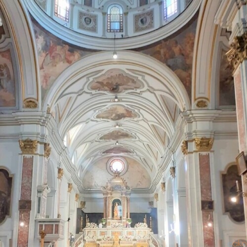 あの歌の故郷。ナポリ、サンタ・マリア・ディ・ピエディグロッタ教会｜イタリア観光ガイド