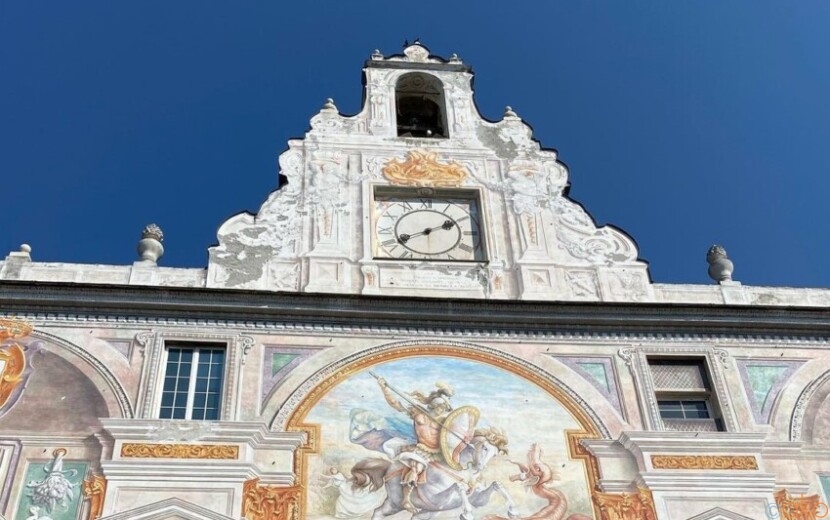 カラフルを纏った宮殿。ジェノヴァ、サン・ジョルジョ宮｜イタリア観光ガイド